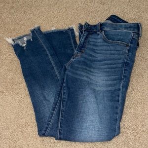 Abercrombie & Fitch Mid Rise Super Skinny Ankle Jean
